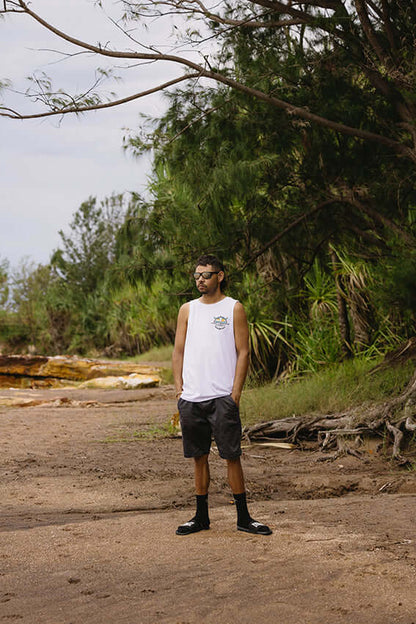 Ride the waves Muscle Tank